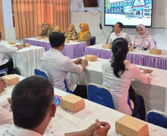 Lombok Post - SMPN 15 Mataram Jadi Rujukan BPMP Bali, Program Tumbox hingga Pendidikan Antikorupsi Disorot